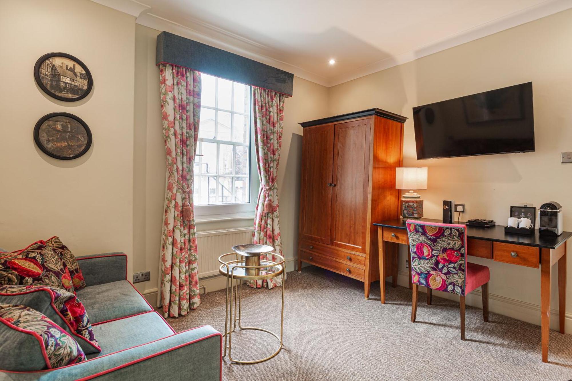 The Wynnstay Hotel, Oswestry, Shropshire מראה חיצוני תמונה